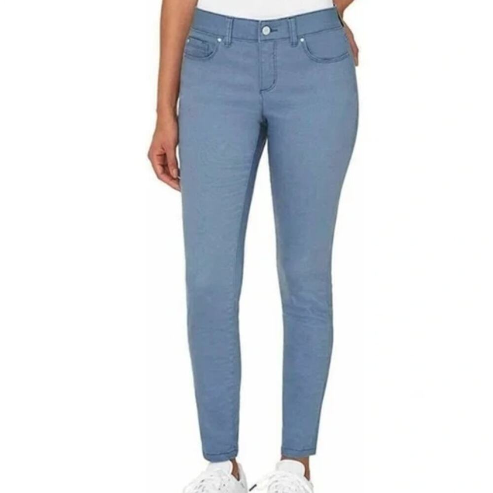 Jones New York Ladies Comfort Waist Baby Blue Skinny Jeans Size 4